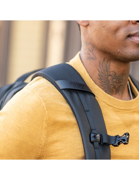 Zaino Galindo 22L in rPET. Adatto per laptop 17"