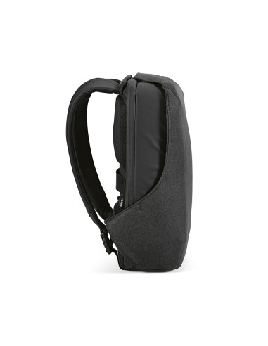 Zaino Abrantes 20L in rPET, tessuto anti-taglio e TSA