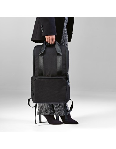 Zaino Bucharest 18L in rPET. Adatto per laptop 15,6"