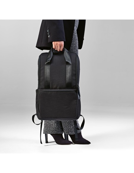 Zaino Bucharest 18L in rPET. Adatto per laptop 15,6"