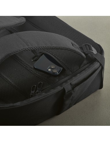 Zaino Budapest 16L in rPET. Tasca frontale. Per laptop 17"