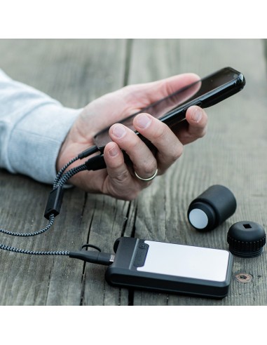 Cavo Versacord 5-in-1 realizzato in rPET