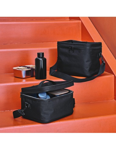 Borsa frigo Munich M 7,5L rPET in rABS. Zip termo-iniettate