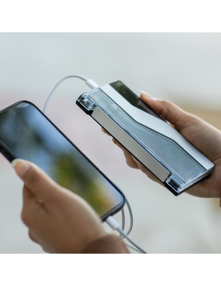 Powerbank Voltix 10.000mAh in rABS. 18W. Display LED