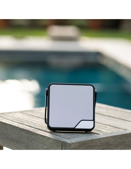 Speaker Dipster in rABS 1 800mAh. 10h di autonomia. IPX7