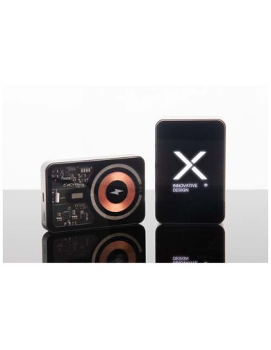 Power bank MagSafe da 5000 mAh e 15 W SCX.design P23