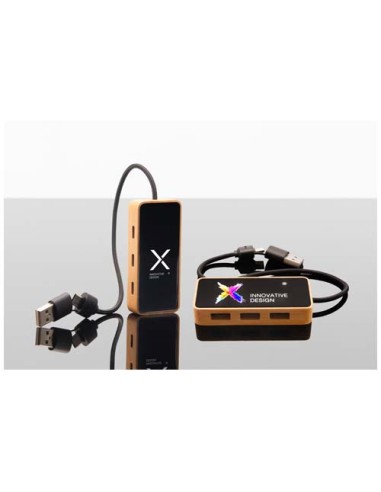 Hub USB 8 in 1 in legno con doppio ingresso e 6 porte SCX.design H21
