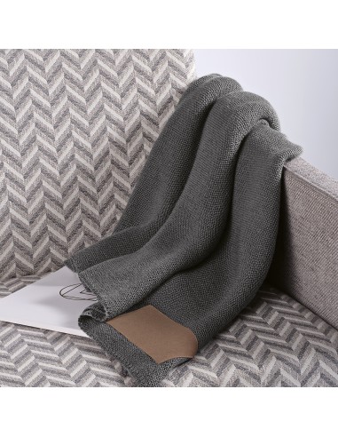 Coperta Mondrian in rPET e misto lana. Patch personalizzabile