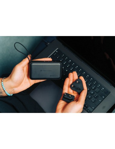 Caricabatterie ibrido 65W Urban Vitamin Eureka in rPC RCS