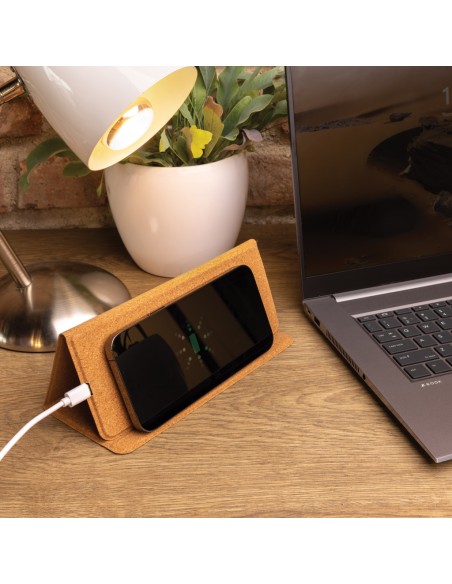 Tappetino mouse e caricatore wireless 10W in sughero