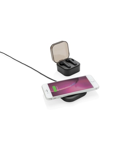 Auricolari TWS in custodia di ricarica