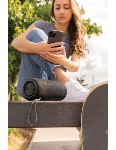 Urban Vitamin Pacific Grove RCS rPlastica 30W speaker IPX7