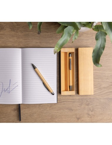 Set di penne in scatola di bambù