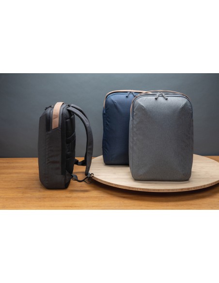 Zaino porta PC 15.6" two tone deluxe 300D Impact AWARE™