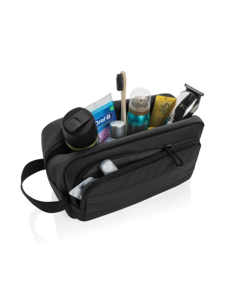 Beauty case Armond in rPET AWARE™