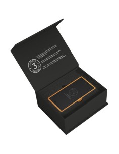 Speaker da 2x3 W e caricabatterie a induzione da 10 W SCX.design W18