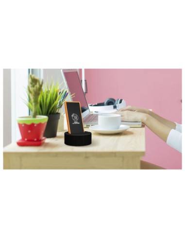 Speaker da 2x3 W e caricabatterie a induzione da 10 W SCX.design W18